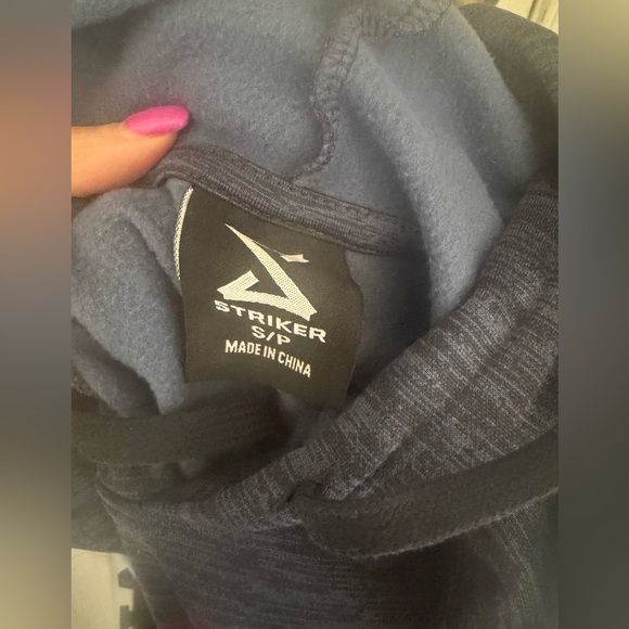 Mens Striker USA Soccer Sweater Adult Small Blue Football Sweatshirt - Picture 3 of 3